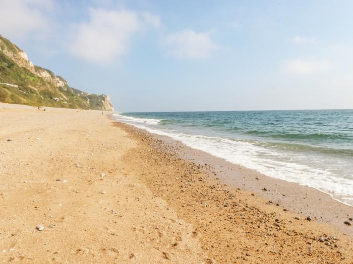 Kestrel is in Branscombe, Devon. Beachfront. Sea views. Pet-friendly. In an AONB. Close to amenities