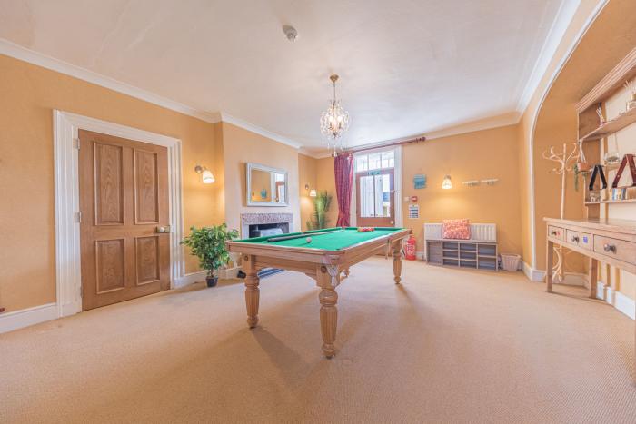 Abbey Farm House, St Bees, Cumbria. Large property sleeping 16. Pet-friendly. Off-road parking. AGA.