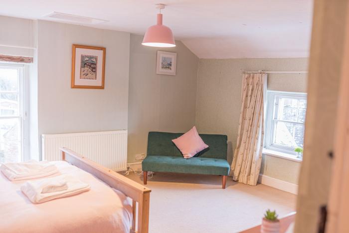 Abbey Farm House, St Bees, Cumbria. Large property sleeping 16. Pet-friendly. Off-road parking. AGA.