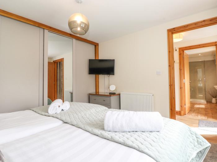 Greta View, Keswick, Cumbria. Lake District National Park. Amenities and attractions nearby. Stylish