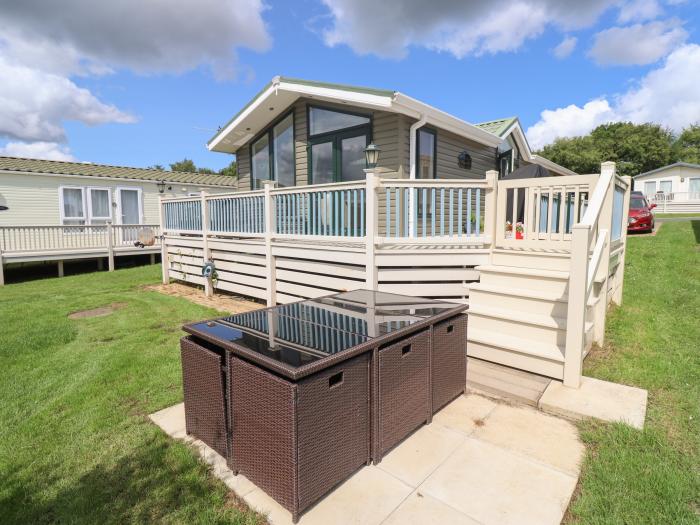 15 Silverbirch - Swarland, Northumberland. Veranda. Open-plan. Off-road parking. On-site facilities.