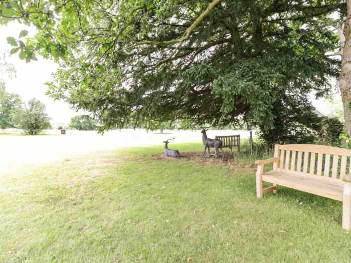 Upper Gardener's Cottage in Llandyrnog near Denbigh, Denbighshire. Off-road parking. Hot tub. Pets.