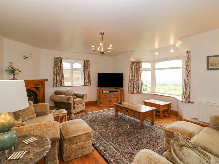 Coorlacka, Goleen, County Cork. Five-bedroom home, ideal for large families. Countryside views. Pets