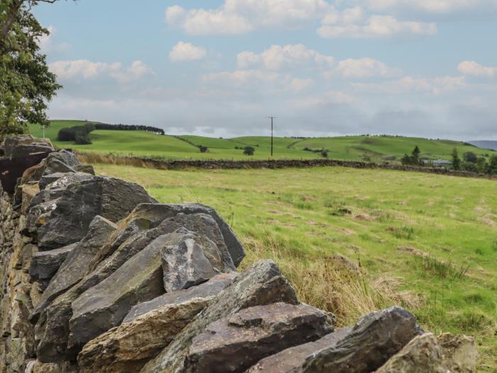 Rhos Las, Cerrigydrudion, Conwy. Four bedrooms. Contemporary. Countryside views. Patio with hot tub.