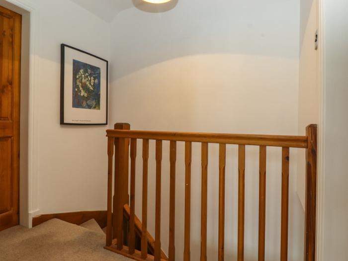 Cherry Tree Cottage is in Windermere, Cumbria. Two-bedroom cottage in National Park. Near amenities.