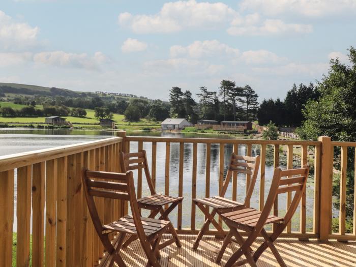 Astoria Lodge, Pendle View Holiday Park, Barrow, Lancashire. Lake views. Decking. Close to amenities