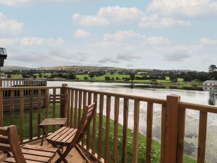 Astoria Lodge, Pendle View Holiday Park, Barrow, Lancashire. Lake views. Decking. Close to amenities