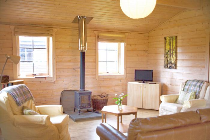 Skylark Lodge, in Kirkbean, near Southerness, Dumfries and Galloway. Open plan. Ground-floor living.