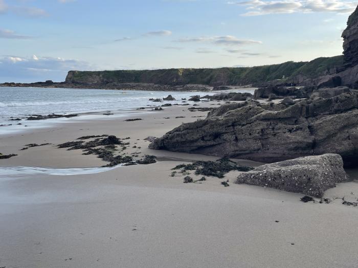 Sandeel Bay nr Fethard-On-Sea, County Wexford. Three-bedroom home with on-site facilities. Sea views