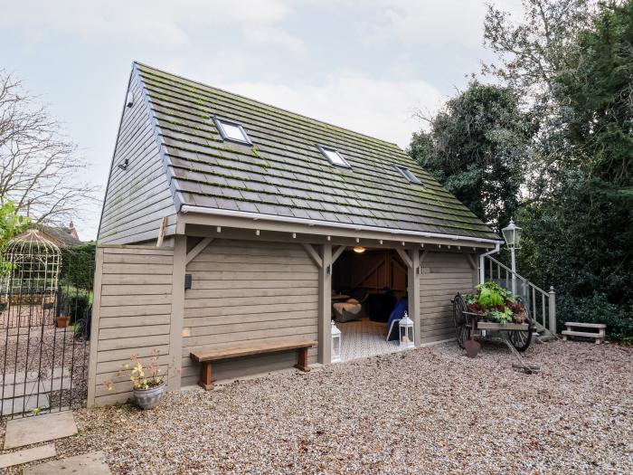 Harford House, Holme-On-Spalding-Moor, East Riding of Yorkshire. Close to amenities. Enclosed garden