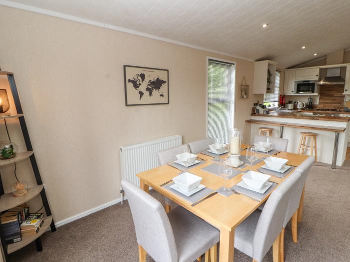 Lakeside 20, Warton near Carnforth, Lancashire. Open plan. Ground-floor living. Smart TV. Parking x2