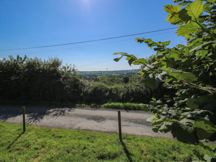 The Old Cow House, Wheathill nr Ditton Priors, Shropshire. Off-road parking. Countryside views. AONB