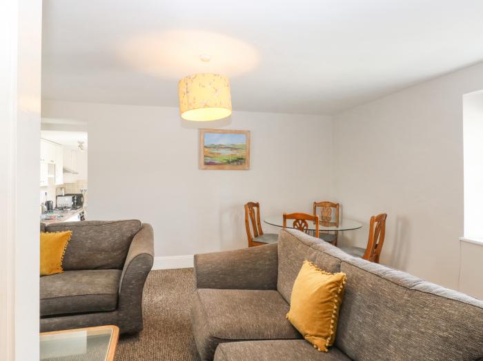 Apartment 12 Trinity Mews, in Torquay, Devon. Ground-floor apartment near beach and amenities. Pets.