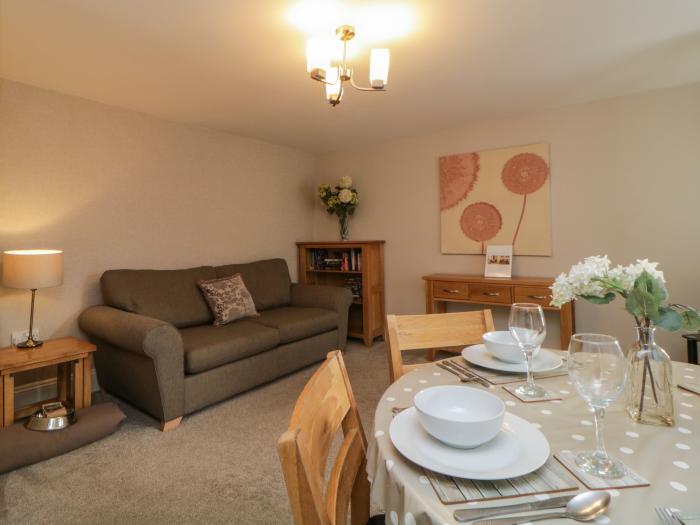 Apartment 30 Trinity Mews in Torquay, Devon. Ground-floor apartment, ideal for families. Near beach.