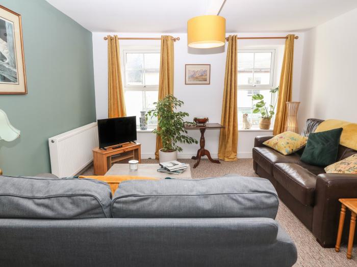 The Bell Apartment Cemaes Bay, Anglesey. Close to amenities and a beach. Near an AONB. Pet-friendly.