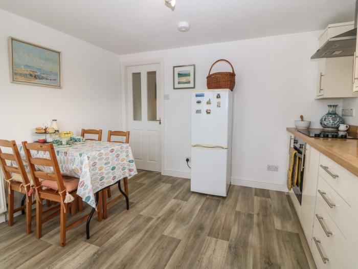 The Bell Apartment Cemaes Bay, Anglesey. Close to amenities and a beach. Near an AONB. Pet-friendly.