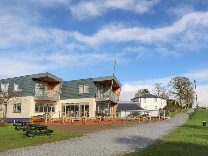 Maybank, Scottish Highlands. Four-bedroom home with mountain views. Pets welcome.