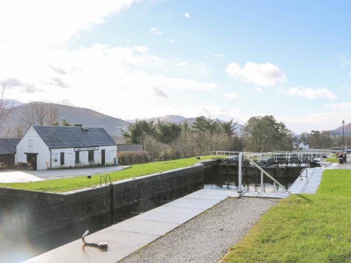 Maybank, Scottish Highlands. Four-bedroom home with mountain views. Pets welcome.