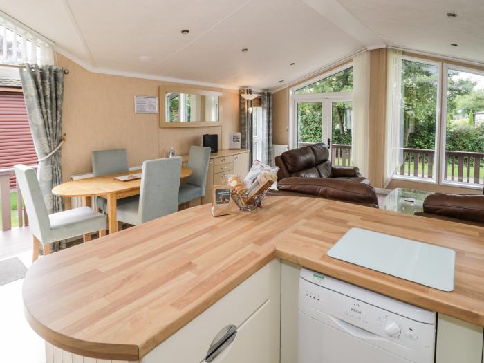 Daisy, Eardisland, Herefordshire. Wraparound decking with furniture. 2 bedrooms. Designated parking.