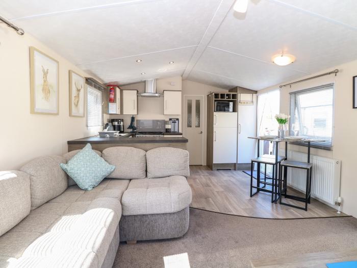 Caravan 11 Foxburrow Hang, Fritton