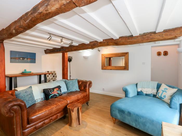 Leveret Cottage is in Docking, Norfolk. Close to amenities. Romantic. Couples. Bedroom with en-suite