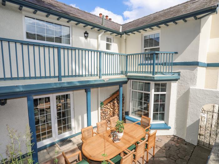 Tyddyn Ap Ifan, Penmaenmawr, Conwy. Close to amenities. Near National Park. Close to beach. Smart TV