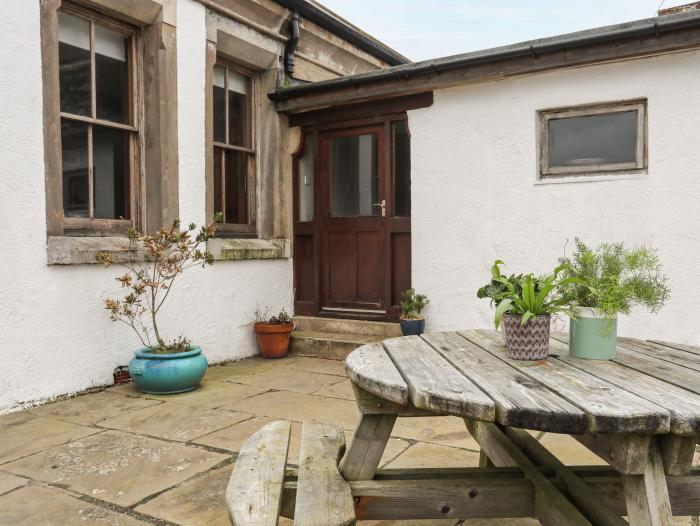 West Lighthouse Keeper's Cottage near Amlwch. Three-bedroom bungalow with sea views. Coastal. Patio.