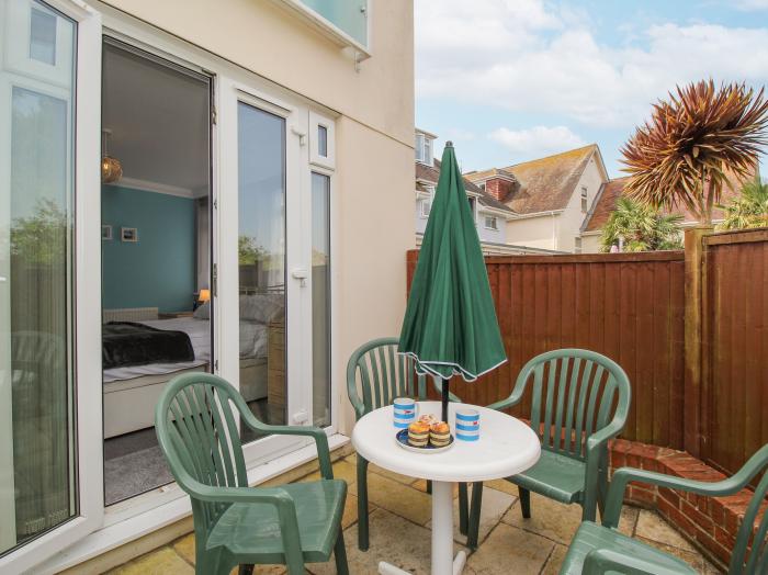 Sandy Haven is located in Swanage, Dorset. Two-bedroom apartment, near amenities and beach. In AONB.