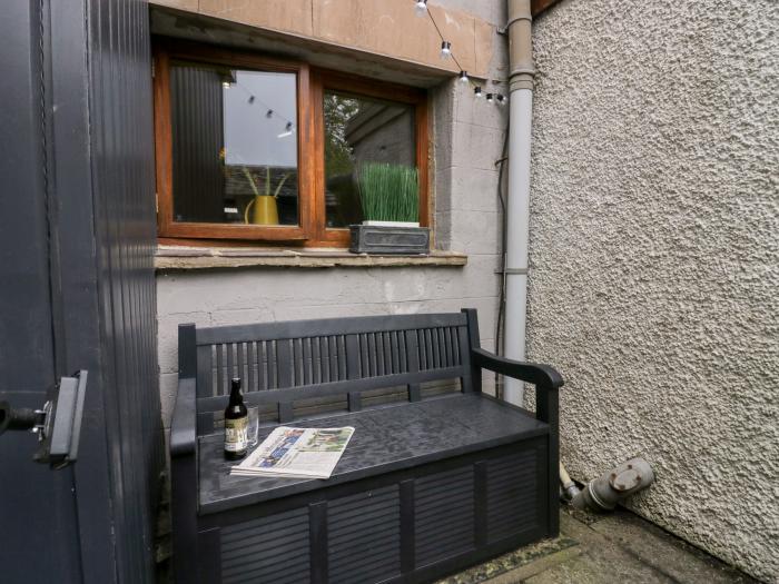 Jessie's Cottage, Staveley, Cumbria. In Lake District National Park. Close to amenities and a river.