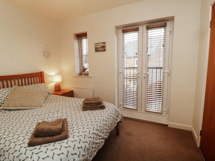 Brucap Cottage, Beadnell, Northumberland. Three bedrooms. Coastal location. Beach short walk & WiFi.