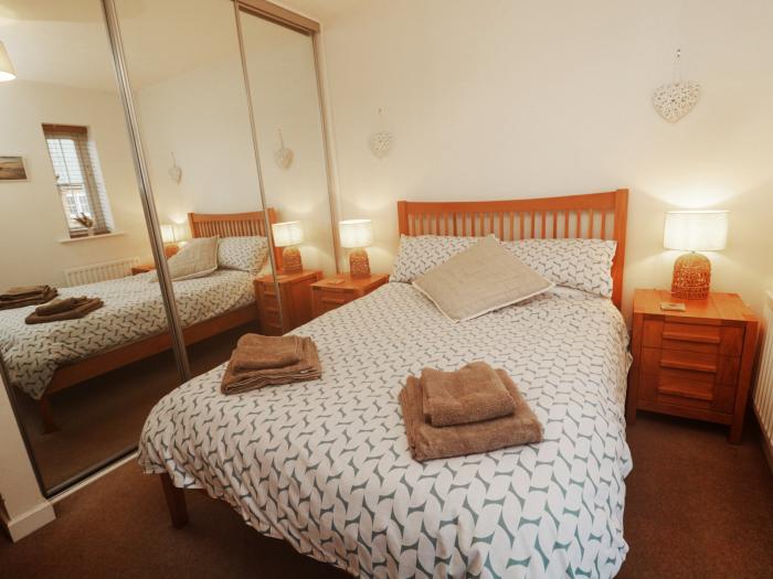 Brucap Cottage, Beadnell, Northumberland. Three bedrooms. Coastal location. Beach short walk & WiFi.