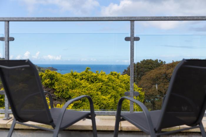 7 Sandy Lane, Carbis Bay, Cornwall. Penthouse apartment. Allocated parking for 1 car. Stunning views