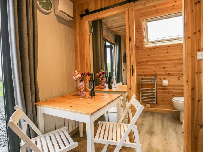 Forest, is in Dalton-In-Furness, Cumbria. Studio-style pod, ideal for couples. Rural views. Stylish.