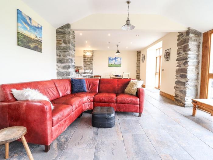 The Barn, Corwen, Denbighshire, North Wales. Barn conversion. Families. Open-plan. Hot tub. Barbecue