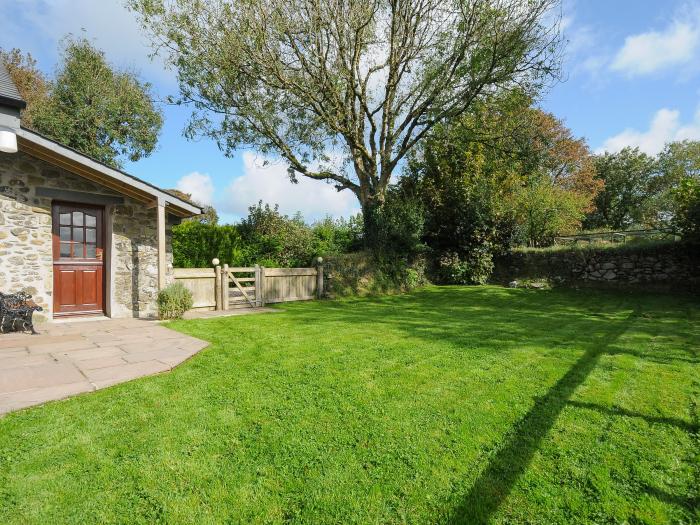 Poppy's Barn, nr Altarnun, Cornwall. Three-bedroom barn conversion resting rurally. Enclosed garden.