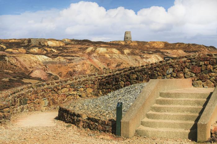 Caerdegog Ganol in Cafnan, near Cemaes Bay, in Anglesey. Countryside. Near an AONB. Off-road parking