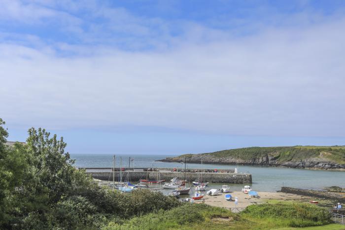 Caerdegog Ganol in Cafnan, near Cemaes Bay, in Anglesey. Countryside. Near an AONB. Off-road parking