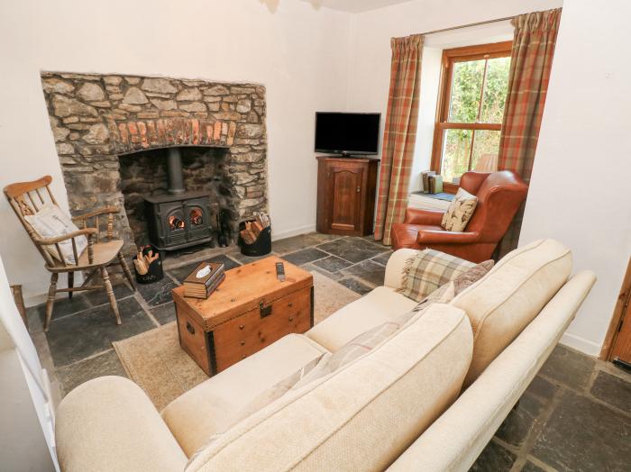 Hillside Holiday Cottage, Pentre, Rhondda Cynon Taff, Wales. Woodburning stove. Near a National Park