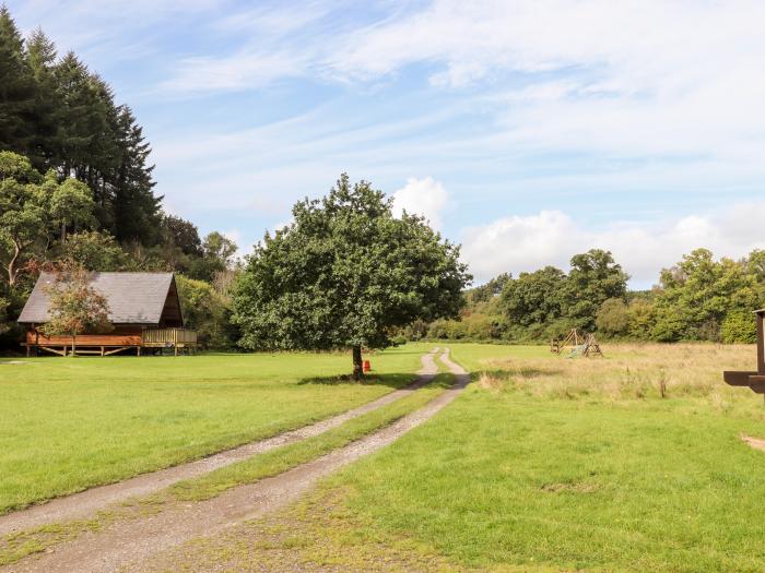 Trout River Lodge near Moretonhampstead, Devon. Detached lodge in a beautiful setting. Two bedrooms.