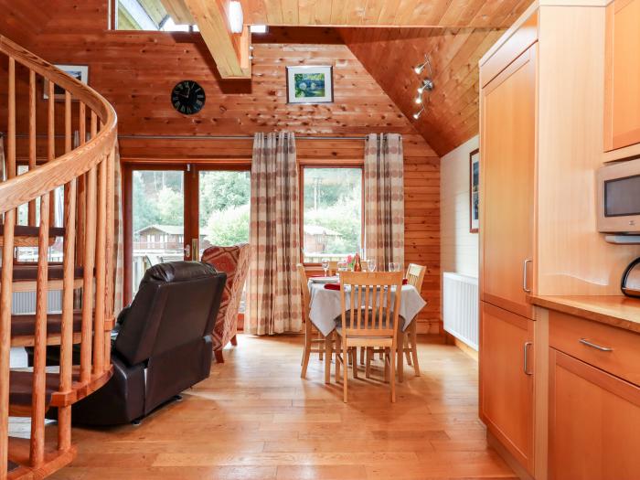 Trout River Lodge near Moretonhampstead, Devon. Detached lodge in a beautiful setting. Two bedrooms.