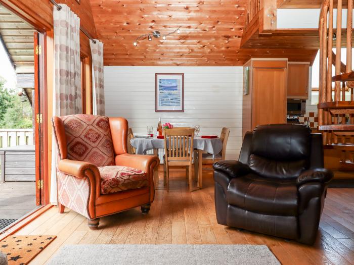 Trout River Lodge near Moretonhampstead, Devon. Detached lodge in a beautiful setting. Two bedrooms.