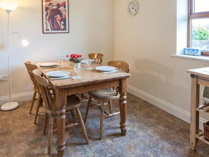 Rose Cottage, nr Eppleby, Durham. One-bedroom cottage, set rurally. Ideal for couples. Pet-friendly.