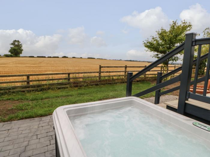 Bowes Hideaway, is near Eppleby, Durham. One-bedroom lodge, ideal for couples. Hot tub. Rural views.