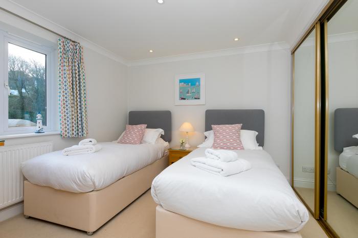 Wavetop is in Carbis Bay, Cornwall. Penthouse apartment with stunning sea views. Near beach. Stylish