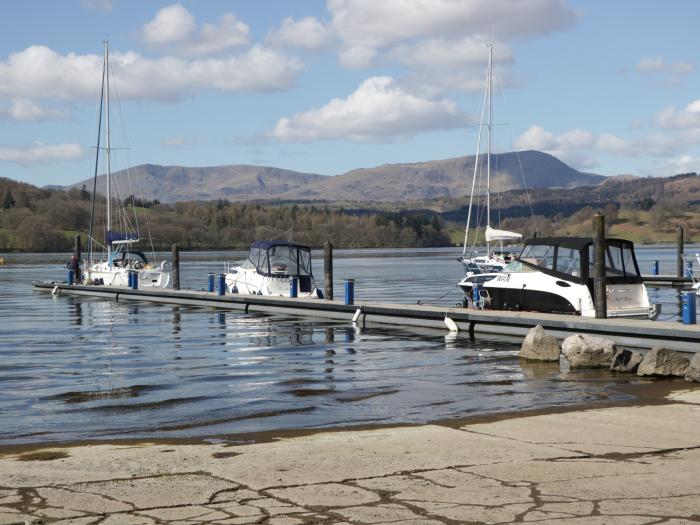 The Homestead Lodge is in Troutbeck Bridge, Cumbria. One-bedroom lodge, ideal for couples. Near lake