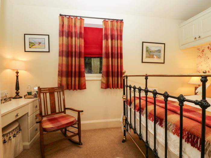 The Homestead Lodge is in Troutbeck Bridge, Cumbria. One-bedroom lodge, ideal for couples. Near lake