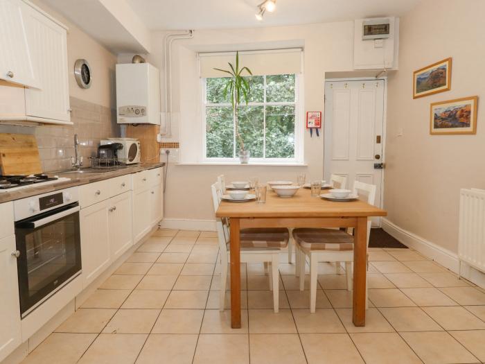 Riverbank, Grasmere, Cumbria. Duplex apartment, set in a national park. Near amenities. Pet-friendly