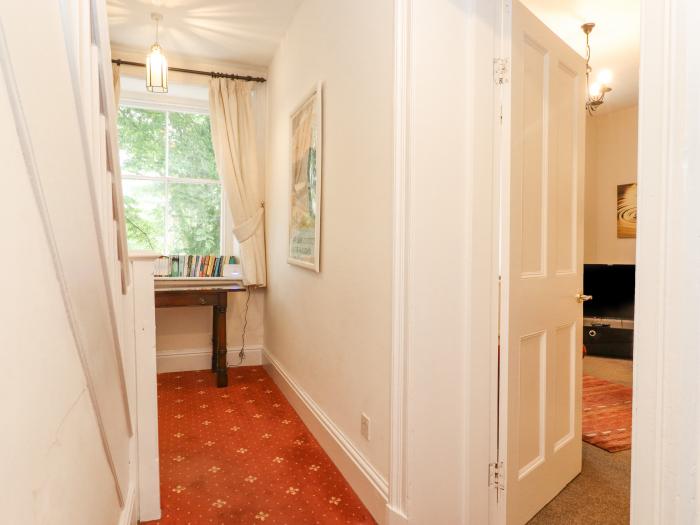 Riverbank, Grasmere, Cumbria. Duplex apartment, set in a national park. Near amenities. Pet-friendly