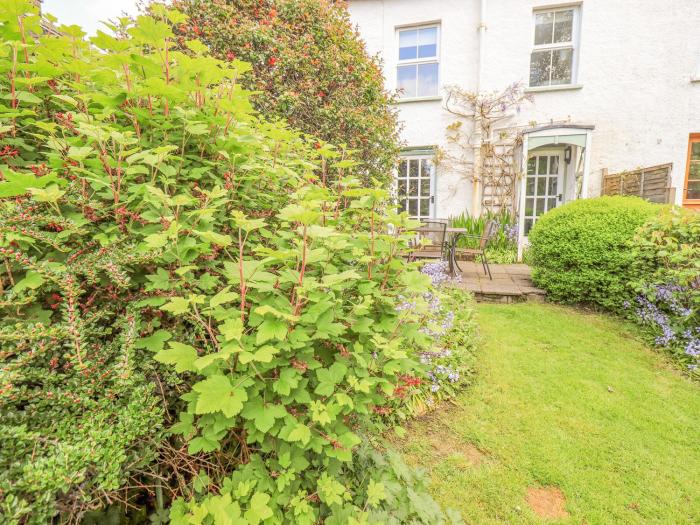 Brook Cottage, Windermere, Cumbria. Nearby a shop, pub and lake. Woodburning stove. Character abode.