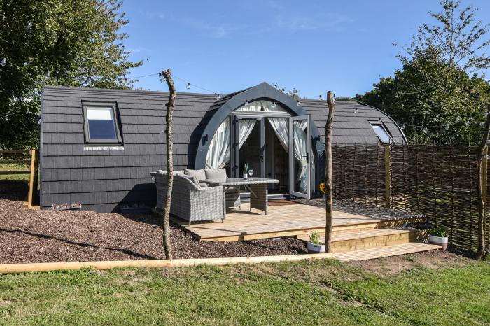 Maple near Charmouth, Dorset. Two-bedroom pod with countryside views. Open-plan living. Pet-friendly